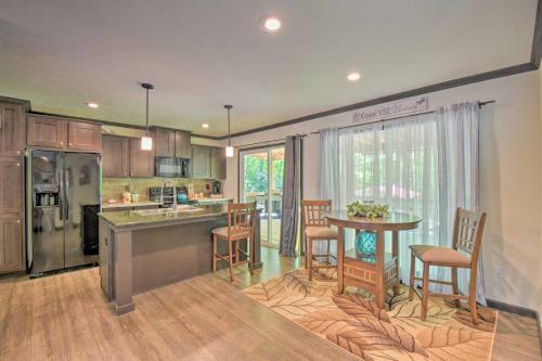 Woodsy Hayesville Home On Jackrabbit Trail!