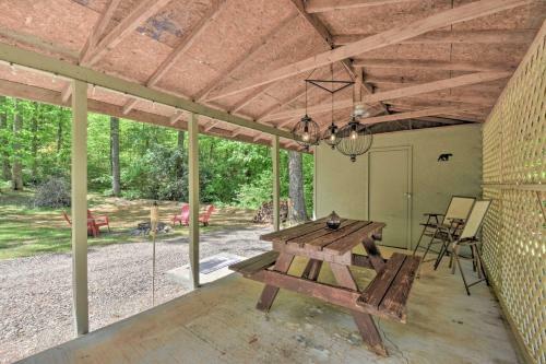 Woodsy Hayesville Home On Jackrabbit Trail!