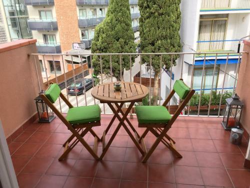 Apartamento Nice Flat 3 Mins From The Beach.