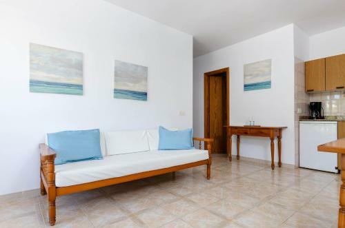 Yourhouse La Cabanya 4 Apartamentos De Playa In Canyamel