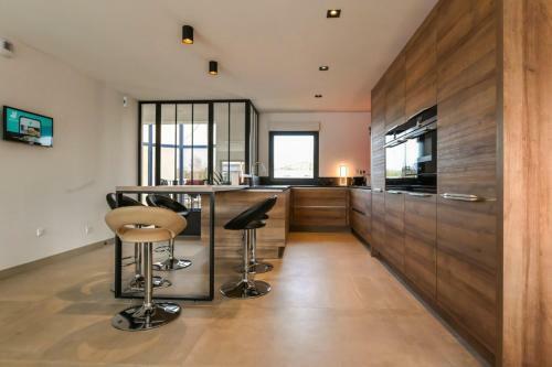 Apartamento 120 M Of Standing With Terrace And Jacuzzi