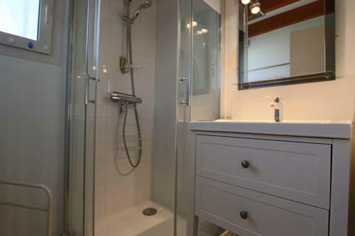 Duplex In Ronce Les Bains Near The Sea
