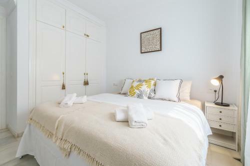 Apartamento Sunny Altos De Calahonda With Pool
