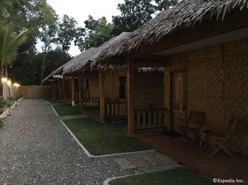 Hotel Alona Northland Resort