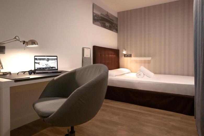 Hotel Alona Northland Resort