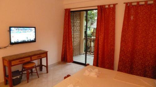 Hotel Alona Vida Beach Resort
