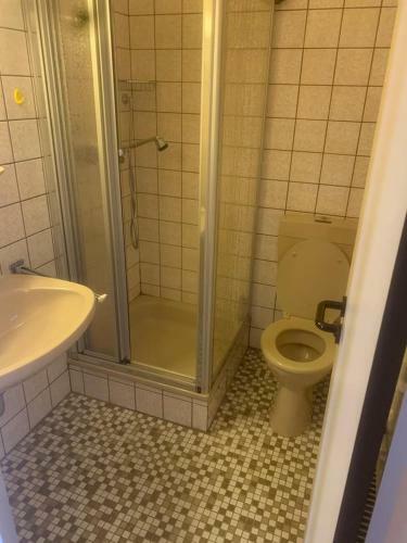 Apartamento 1 Bett Zimmer In Ehemaligen Hotel