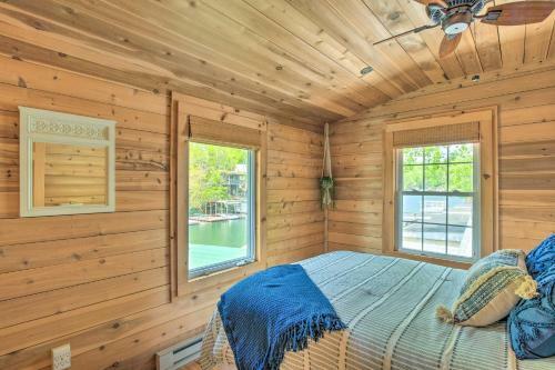 Charming Waterfront Cottage With Porch And Grill!