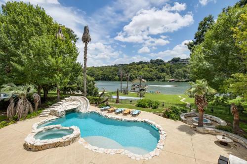 The Above Atx Resort On Lake Austin