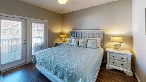 Villa Bc403 Fabulous Townhome With Beach Decor, Shared Heated Pool, Garage Access