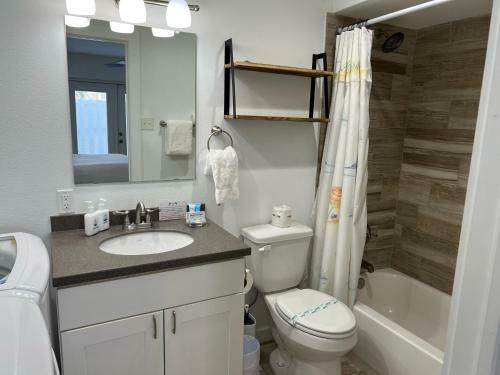 Apartamento Ec105 Newly Renovated, 2 First Floor Condo, Shared Pool & Grill, Boardwalk