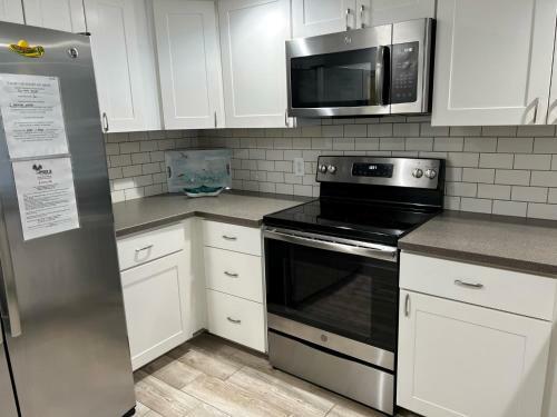 Apartamento Ec105 Newly Renovated, 2 First Floor Condo, Shared Pool & Grill, Boardwalk