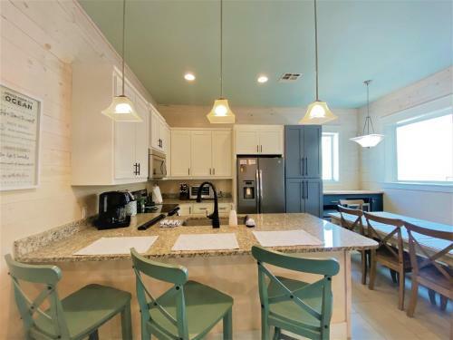 Sea Of Tranquility Townhouse