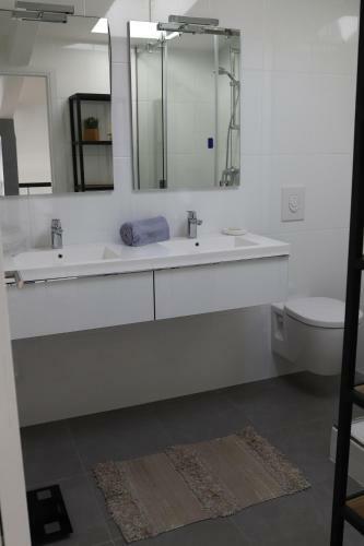 Apartamento Luxueux 3 Pi�ces - Wilson