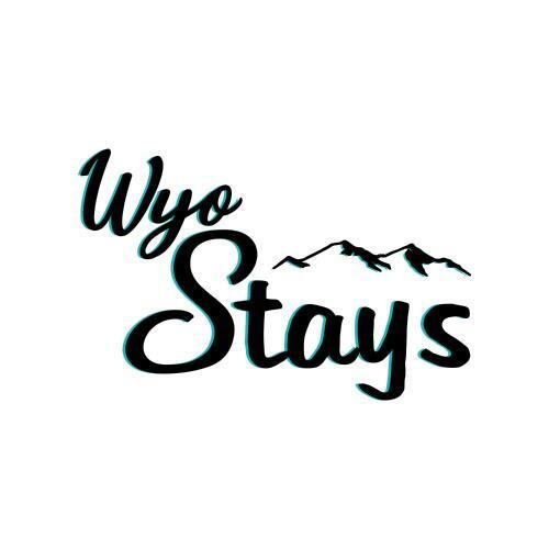Maverick Log Home Deluxe Retreat