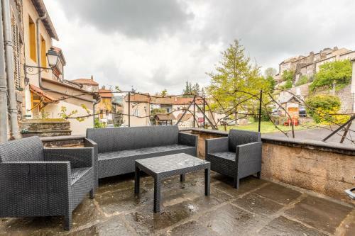 Apartamentos Les Vo�tes De Saturnin