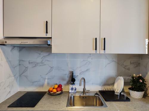Apartamento Studio �quip�, Grande Terrasse, � C�t� De La Gare