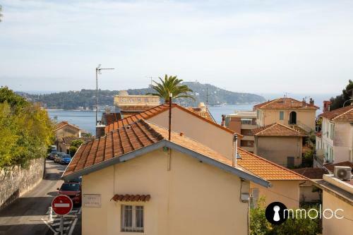 Air-conditioned House With Sea View