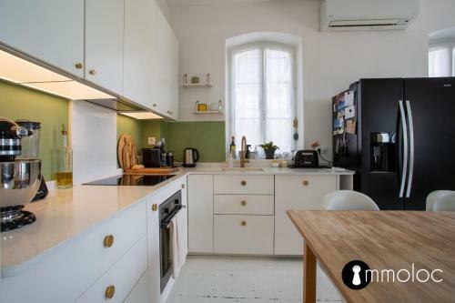 Air-conditioned House With Sea View