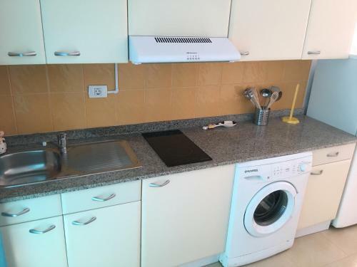 Hoplaco Beach Apartment