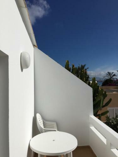Hoplaco Beach Apartment