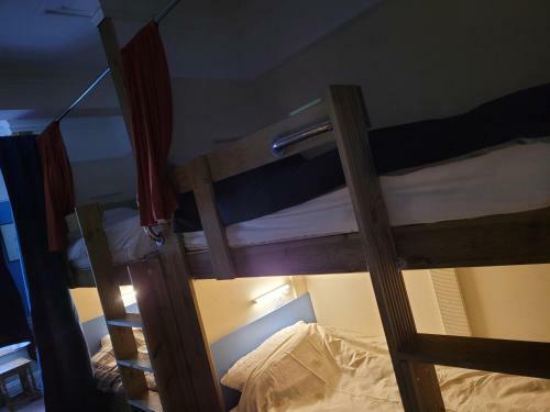 Albergue Les Fleurs Accommodation