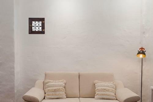 Hostal Y Apartamentos En El Centro La J�bega By Conil Home