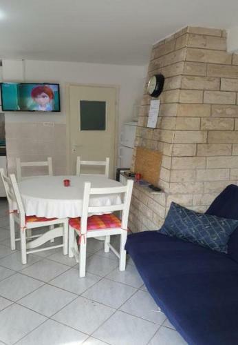 Apartments Dobri - 500m From Beach