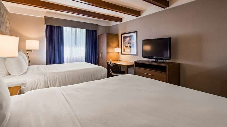Best Western Plus Wynwood Hotel & Suites