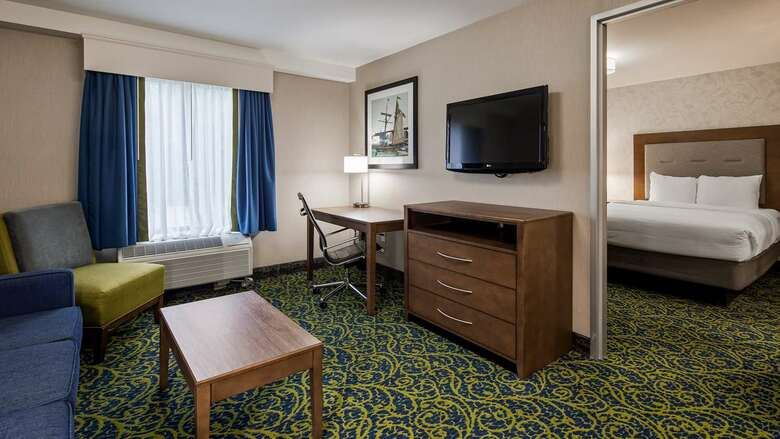 Best Western Plus Wynwood Hotel & Suites