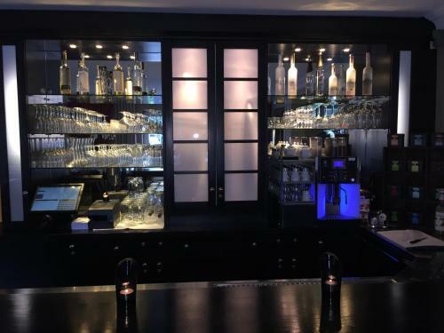 Hotel Business & More