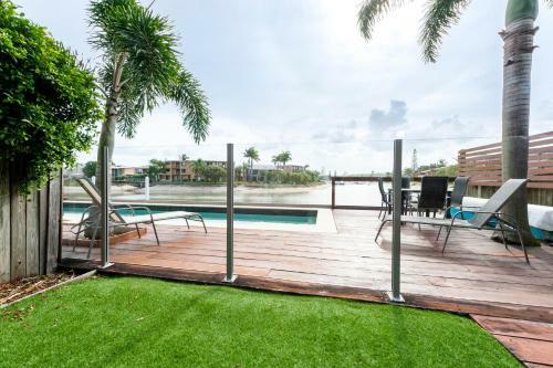 Apartamentos Saltwater Villas - Pet Friendly Accommodation