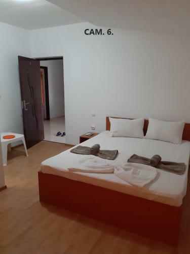 Hostal Andreea & Eliza Avans Obligatoriu