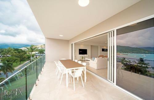 Apartamento Splendeur Sur La Mer - Three Bedroom
