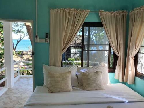 Hotel Blue Bay Bungalow