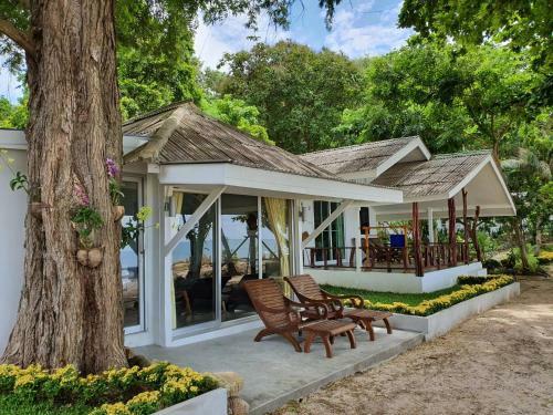 Hotel Blue Bay Bungalow