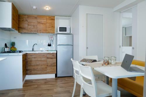 Camping Village Montescudaio