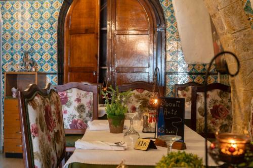 Hotel H�tel Medina