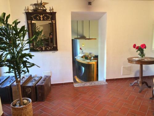 Hostal Relais Palazzo Lodron