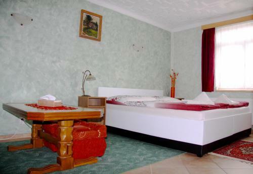 Hostal Villa Anastazis - Penzion Eden