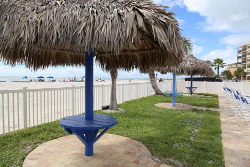 206 Beach Place Condos