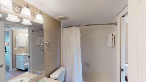 214 Madeira Norte Condo
