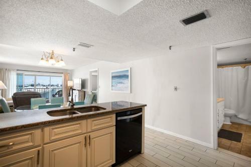 405 Beach Place Condos