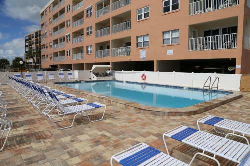 102 Beach Place Condos