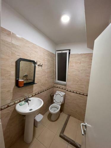 Apartamento Hotel Besniku
