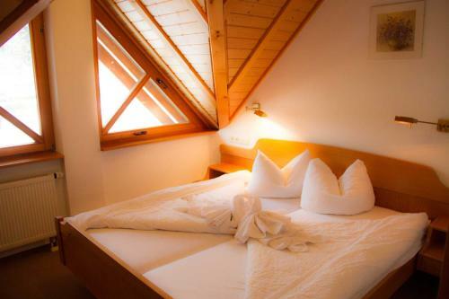 Hostal Pension & Apartments Am Bergsee