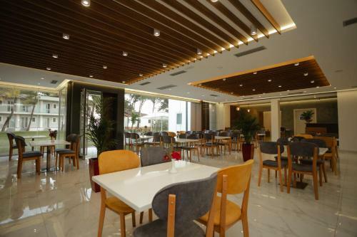 Hotel Kompleksi Royal