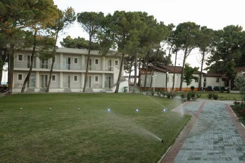 Hotel Kompleksi Royal