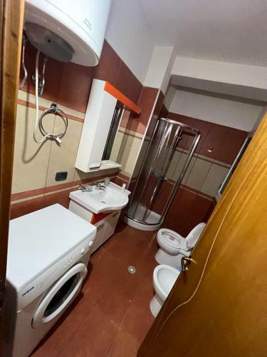 Apartamente Me Qera Erioni