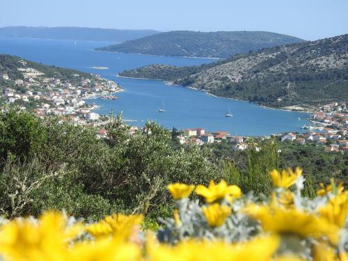 Villa Vinisce View